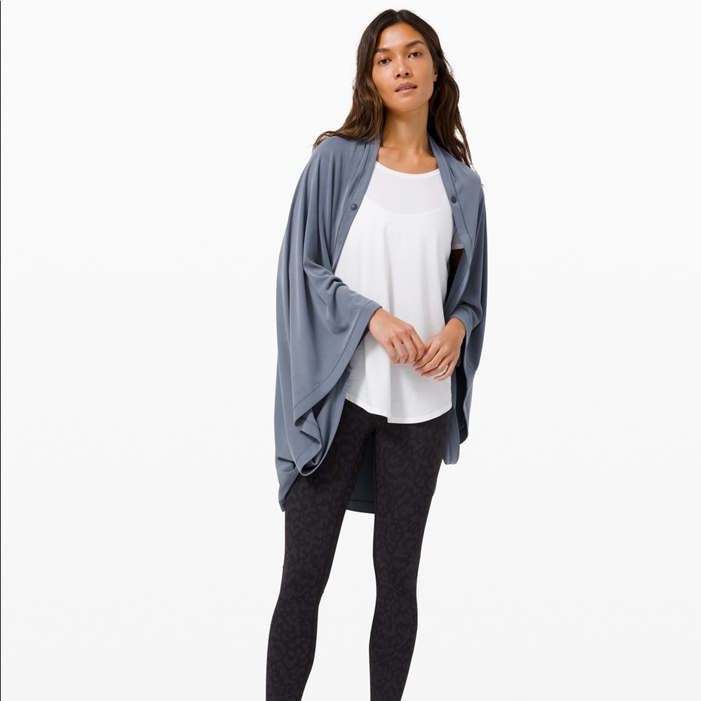 Lululemon Keep Your Heart Wrap